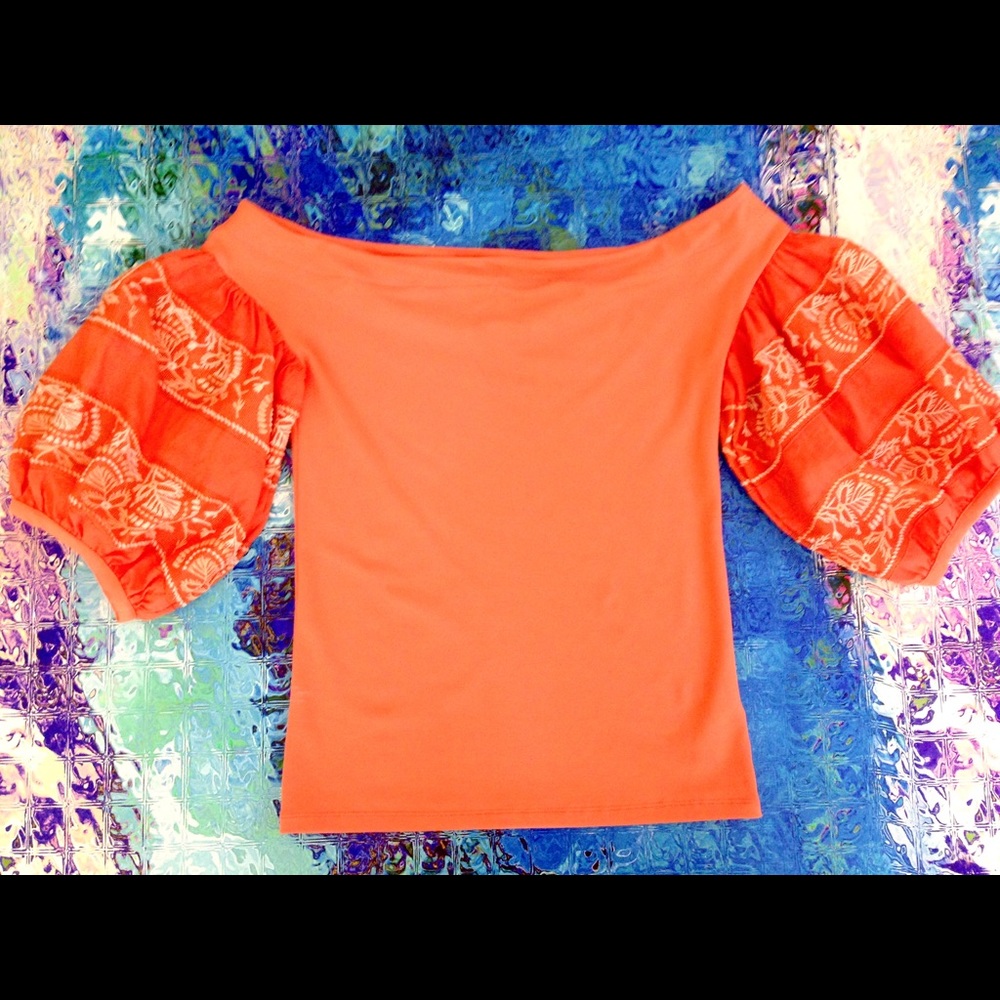 NWOT FREE PEOPLE Cold Shoulder/Embroid Sleeves Top